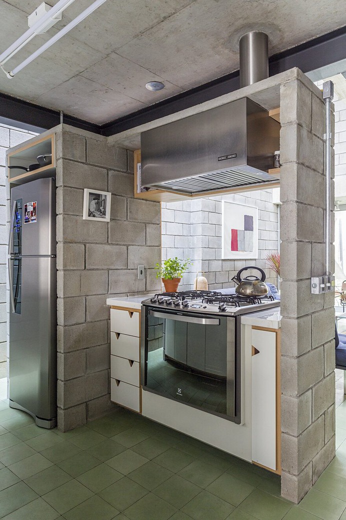 kitchen / Grupo Garoa Arquitetos Associados