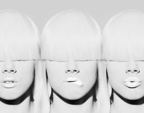 ↪ #make #white #hair #photography #up #comb
