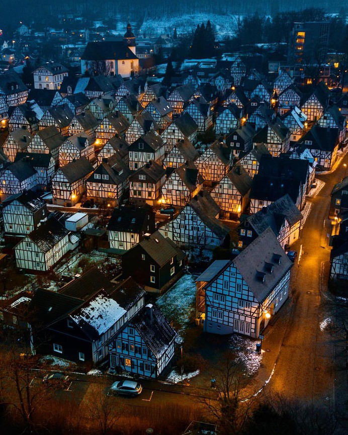 #living_europe: Wonderful Cityscapes by Quan Engine