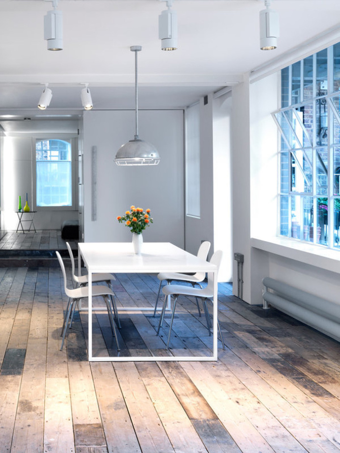 Bermondsey Loft in London by FORM Studio