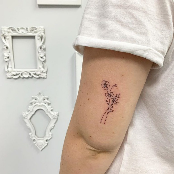 Healed flowers on the elbow