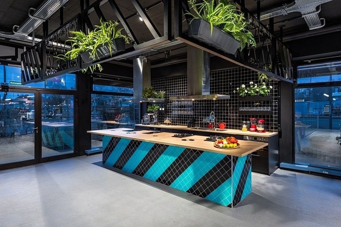 Solera Supermarket by Masquespacio 10