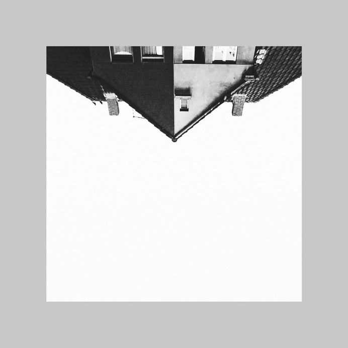 #architecture #geometry #blackandwhite #vsco PHOTOGRAPHIE © [ catrin mackowski ]
