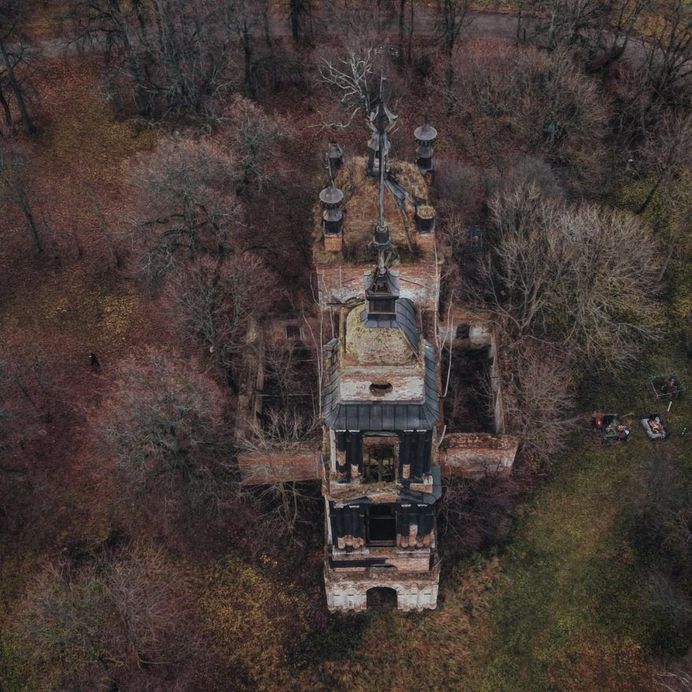 Abandoned Russia: Urbex Photography by Kseniya Savina