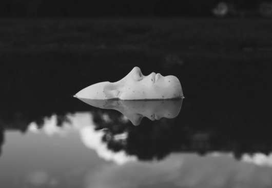x I x (in progress) on the Behance Network #sculpture #white #reflection #black #photography #and