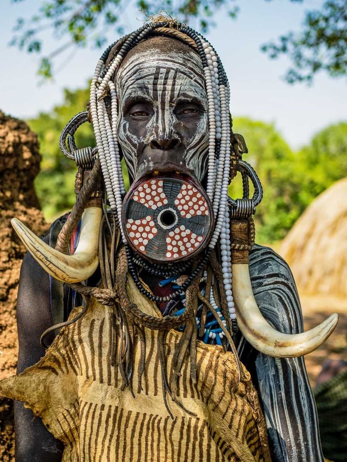 Omar Reda Documents The Beauty Of Tribal Women In Ethiopia