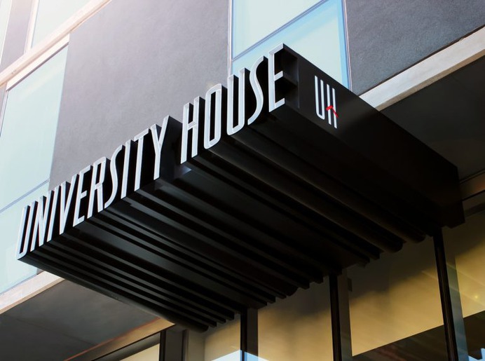 UNIVERSITY HOUSE