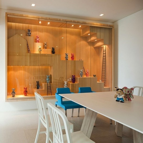 Interior showcase for toy bears in house dining area #bears #toys #house #modern #teddy #art #bear