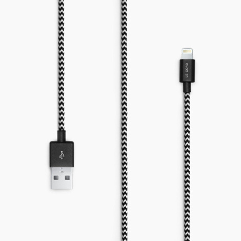 Varia — Design & photography related inspiration #usb #electric #ipad #design #best #cord #product #iphone #textile #minimal #beautiful #cable