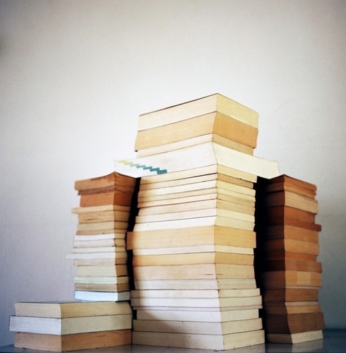 1-katjamater.jpg (Immagine JPEG, 490x500 pixel) #photography #books #building