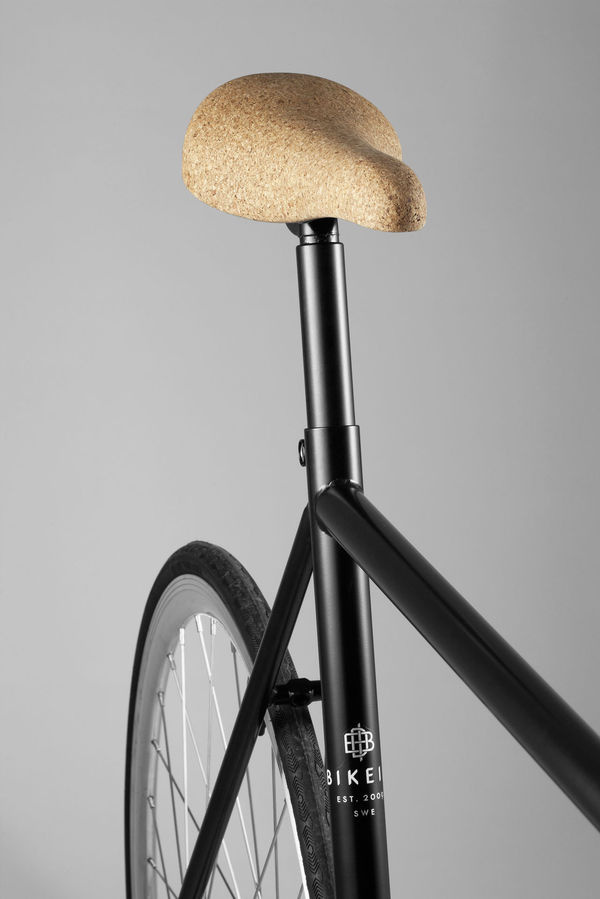 Cykelsadel i kork | Tjock / Garaget #cork #bike #saddle