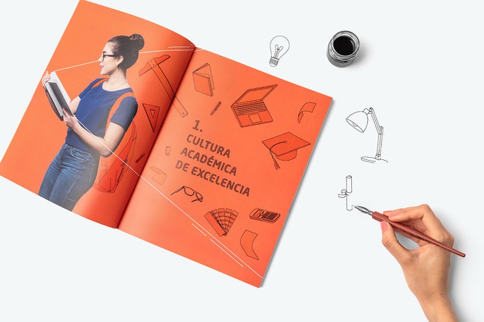Annual Report UDEM 2018 on Behance
