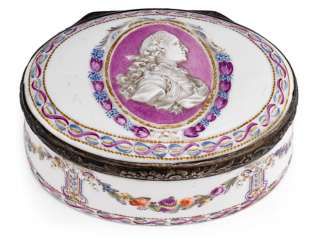 Rare Porzellanrzellan-anatomical snuffbox with the Porzellanrtrait of the elector Maximilian III Joseph #Sets #Teasets #Porcelainsets #Antiqueplates #Plates #Wallplates #Figures #Porcelainfigurines #porcelain