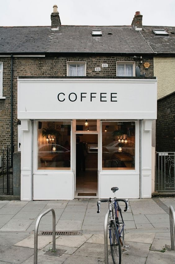 DAILY VISUAL OVERDOSE #simplicity #minimalism #minimal #roadbike #coffee