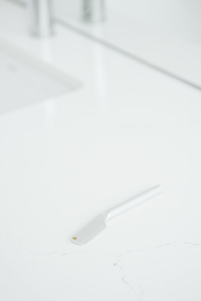 Angle Razor Review — Shaving never looked so good. minimalgoods