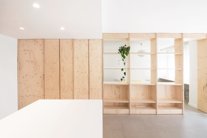 Beach House by Carles Enrich