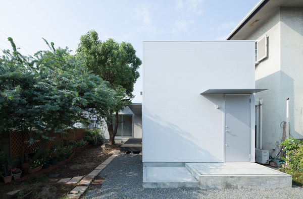 Ik House by Yosuke Ichii Architects #modern #design #minimalism #minimal #leibal #minimalist