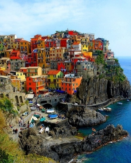 Cinque terre, Italy #cinque #terre #color #architecture #houses
