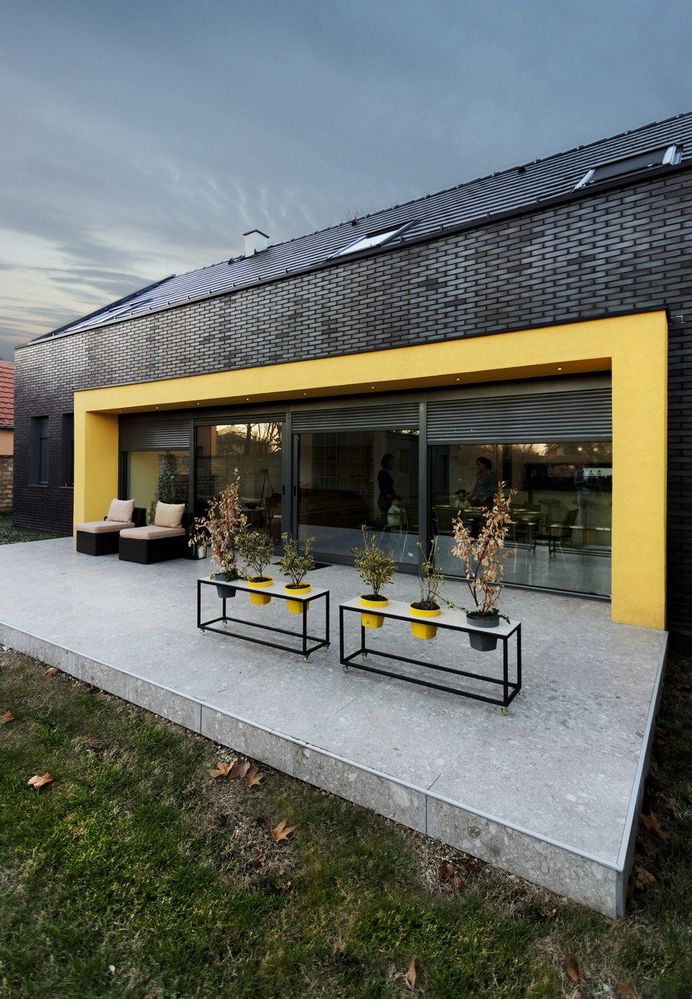 Rilak Family Residence Inspired by the Traditional House in Vojvodina 2