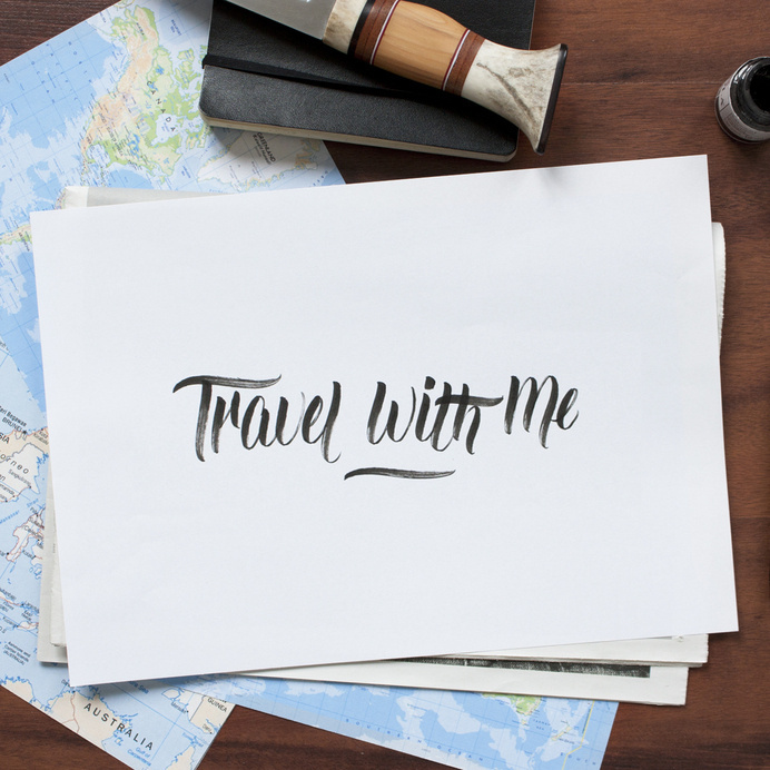 Travel with me - Hand lettering by Laura Dillema