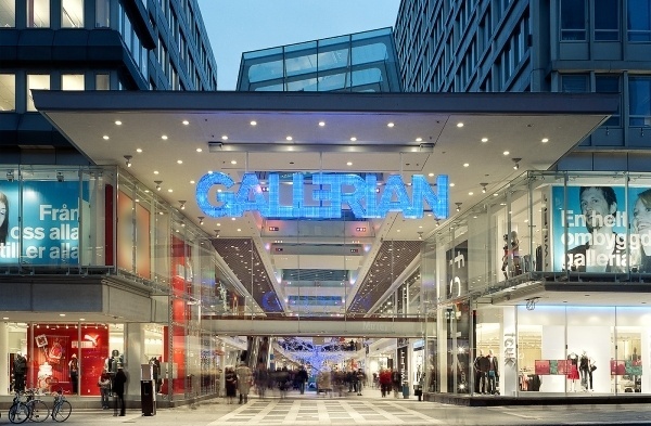 BVD — Gallerian #bvd #retail #signage #logo #helvetica #gallerian #typography