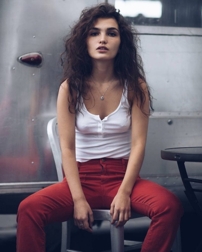 Sensitive Fashion Photography by Steven Otte