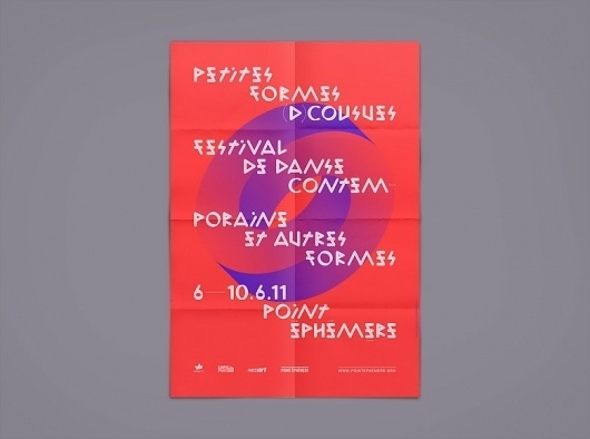 http://www.frederictacer.net/projects/2011/petitesformes.php?mode=slider #print #design #poster #typography