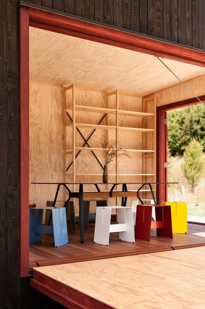 Ecosanctuary Welcome Shelter: Floating Roof Over the Wooden Boxes 6