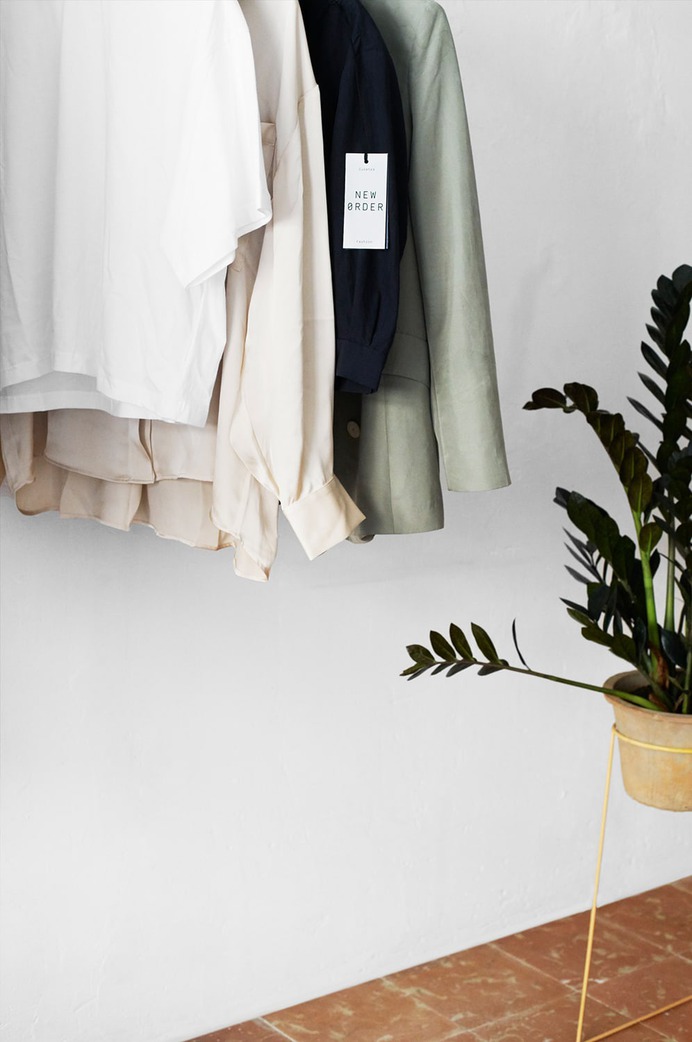 New Order - Mindsparkle Mag Roser Padrés designed the visual identity and packaging for a new fashion brand created by @ninauc, which produces selected pieces of clothes with a simple geometry, exceptional quality and timeless design. #logo #packaging #identity #branding #design #color #photography #graphic #design #gallery #blog #project #mindsparkle #mag #beautiful #portfolio #designer