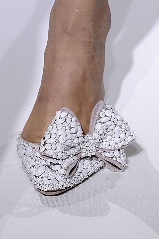 Pinned Image #valentino #bow #white #shoes