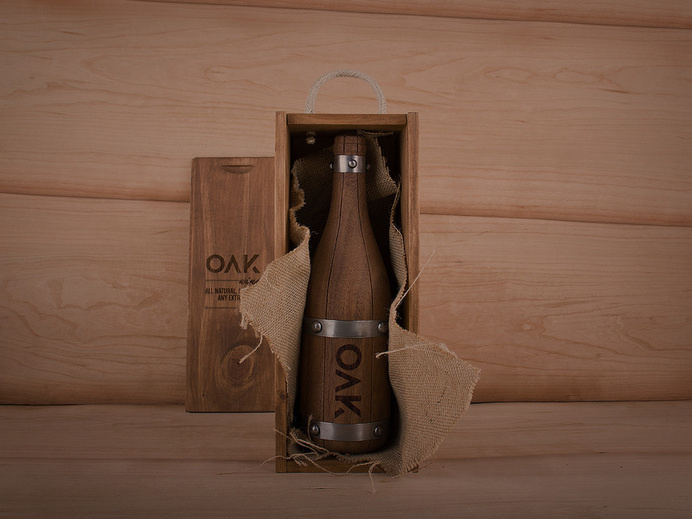 OAK wine. By Grantipo & La Despensa #oak #packaging #de #wine #grantipo #botella #madera
