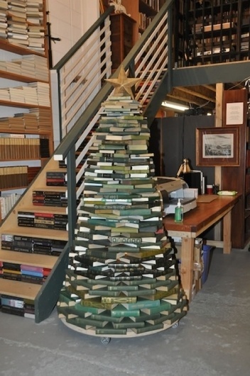 book-christmas-tree.jpg (Immagine JPEG, 500x751 pixel) #christmas #tree