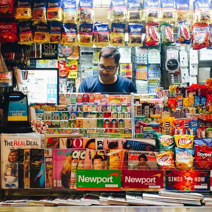 NYC Newsstands: Urban Photo Series by Nei Valente