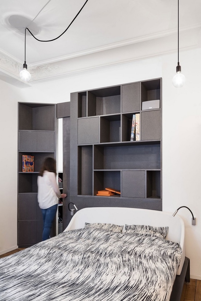 A Small Parisian Apartment with Ingenious Interior Design