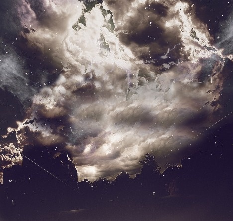 Fly above the street. #sky #stars #cloud #street