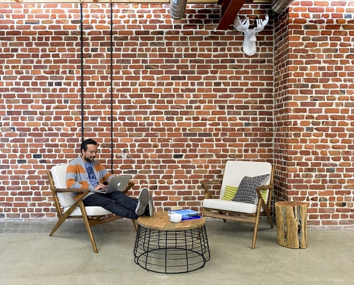 FIS Mobile Office in San Francisco / Blitz Architecture
