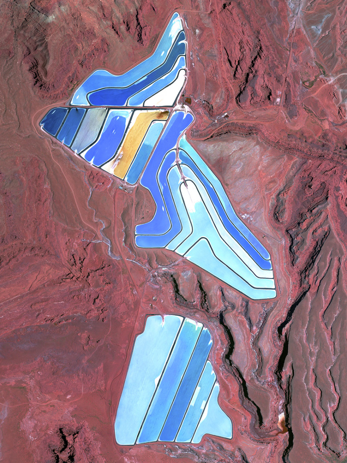 A Selection of Mesmerizing Aerial Photographs A fascinating series of photographs offering an insight into worlds unseen.