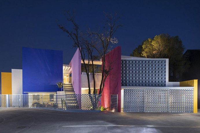 Casa TEC 205 in Monterrey by Moneo Brock Studio