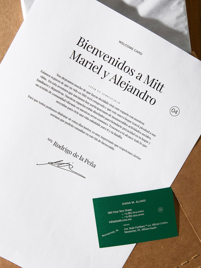Mitt Branding - Mindsparkle Mag Parámetro Studio designed Mitt Branding. #logo #packaging #identity #branding #design #color #photography #graphic #design #gallery #blog #project #mindsparkle #mag #beautiful #portfolio #designer