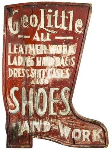 tumblr_l9yvplNxgL1qzw9h4o1_400.jpg (Immagine JPEG, 368x496 pixel) #wood #shoes #typography