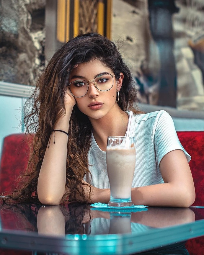 📸Photographer: Jesús Sánchez @jesanflos 🎀Model: Giovanna Utrilla @gioutrilla 📌Follow: @portraitistnet 🔖Tag: #portraitistnet https://www.instagram.com/p/Bv6uRLjg5XI/?utm_source=ig_tumblr_share&igshid=19sfnrh4oo1ig