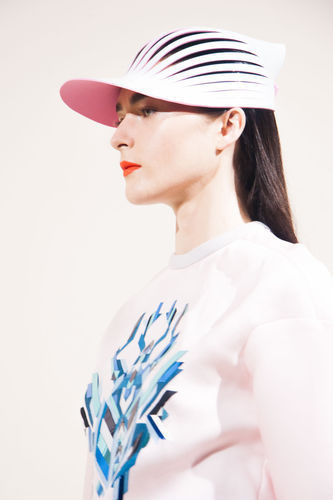 tumblr_muemn4NXZY1qftbu3o1_400.jpg (333×500) #fashion #cap #pink