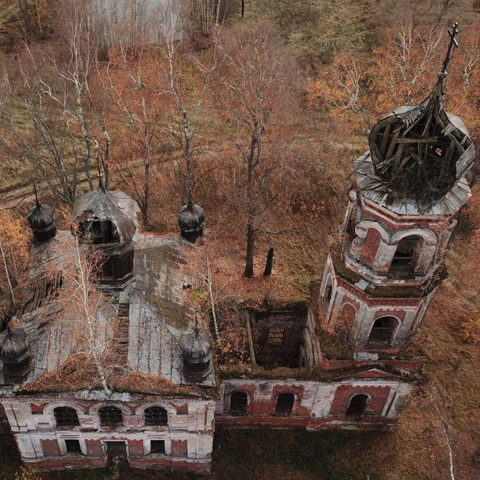 Abandoned Russia: Urbex Photography by Kseniya Savina
