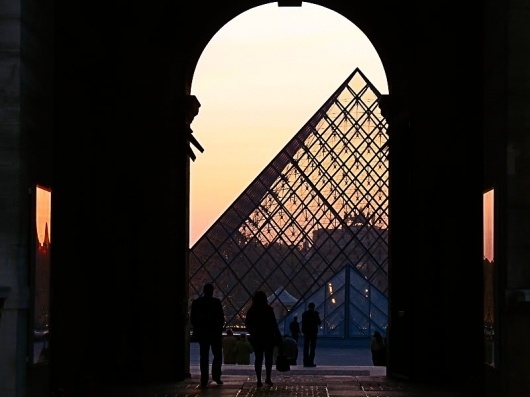 punkottawa.com : message board : view topic #louvre #paris #arch #sunset