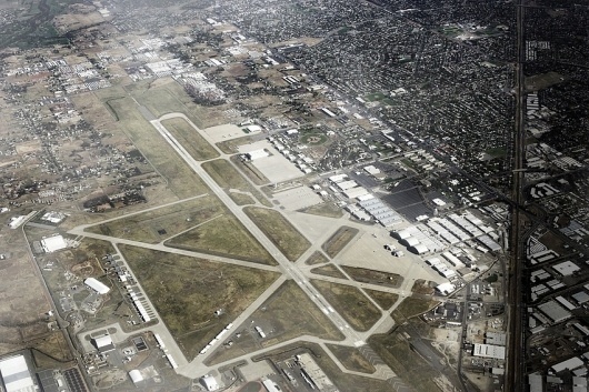 mikegraffigna-4b784a441c3a6d.jpg (JPEG Image, 850x567 pixels) #city #mike #photography #graffigna #airport