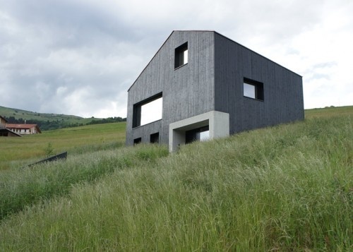 http://blog.leibal.com/interiors/residential/lumbrein-residence/ #architecture