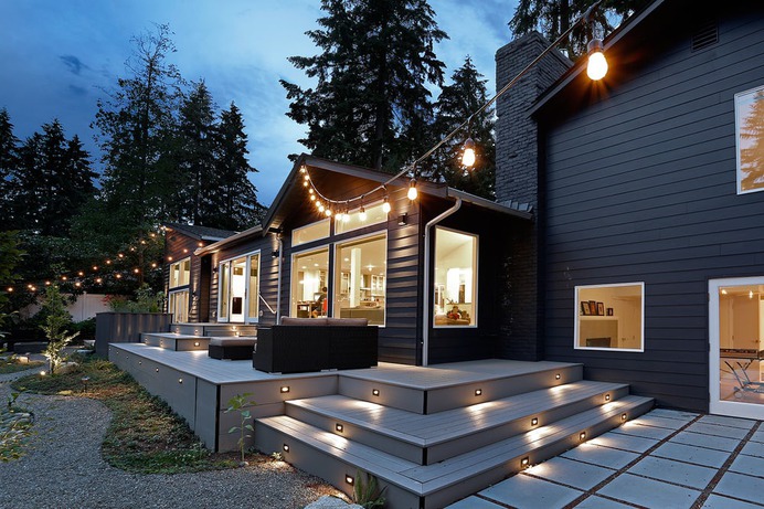 Wyss Family Container House, an Innovative Mercer Island Remodel Designed by Paul Michael Davis Architects