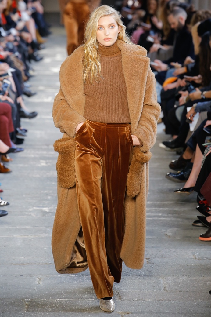 Max Mara Fall 2017 Ready-to-Wear Collection Photos - Vogue