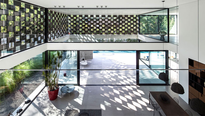 Corten House Celebrating the Sun and Provoking a Play of Shadows - #architecture, #house, #home, #decor, #interior, #homedecor,