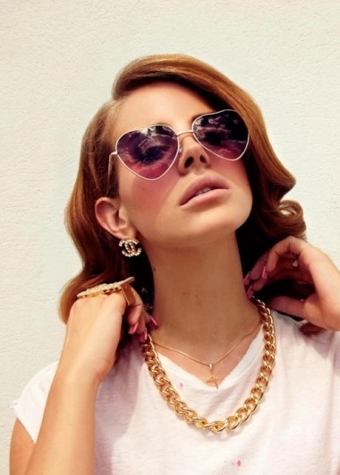 Sara Lindholm #fashion #sunglasses #female